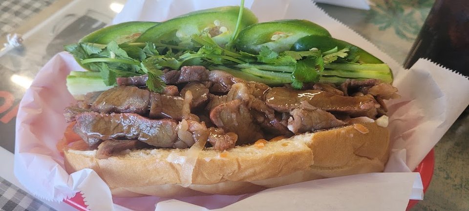 Bahn MI Beef Sandwich